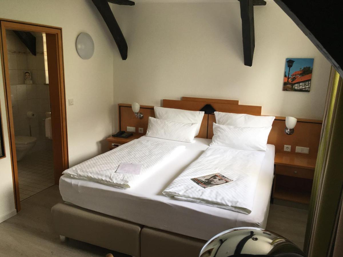 Hotel Alt Warburg Esterno foto