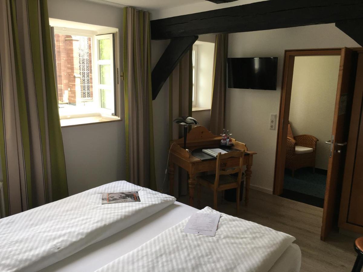 Hotel Alt Warburg Esterno foto