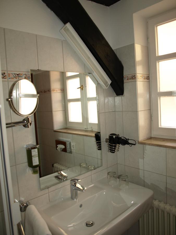 Hotel Alt Warburg Esterno foto