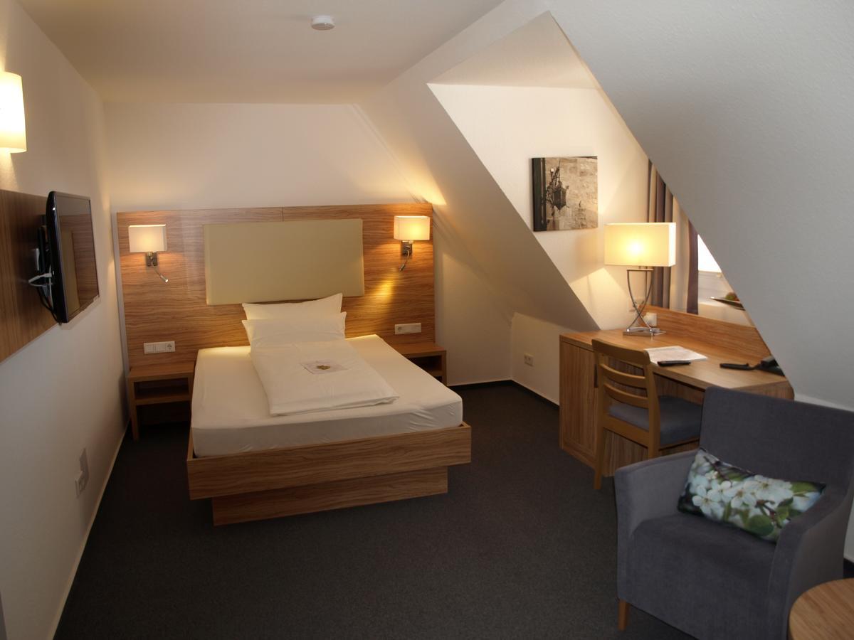 Hotel Alt Warburg Esterno foto