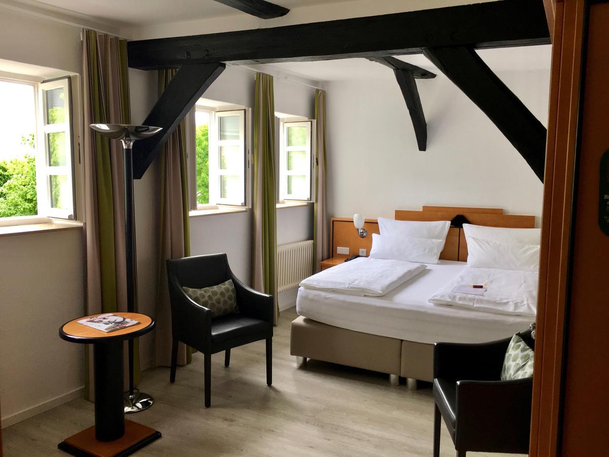 Hotel Alt Warburg Esterno foto