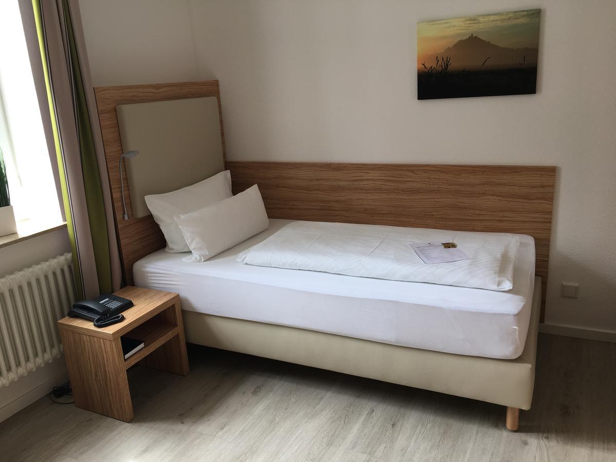 Hotel Alt Warburg Esterno foto