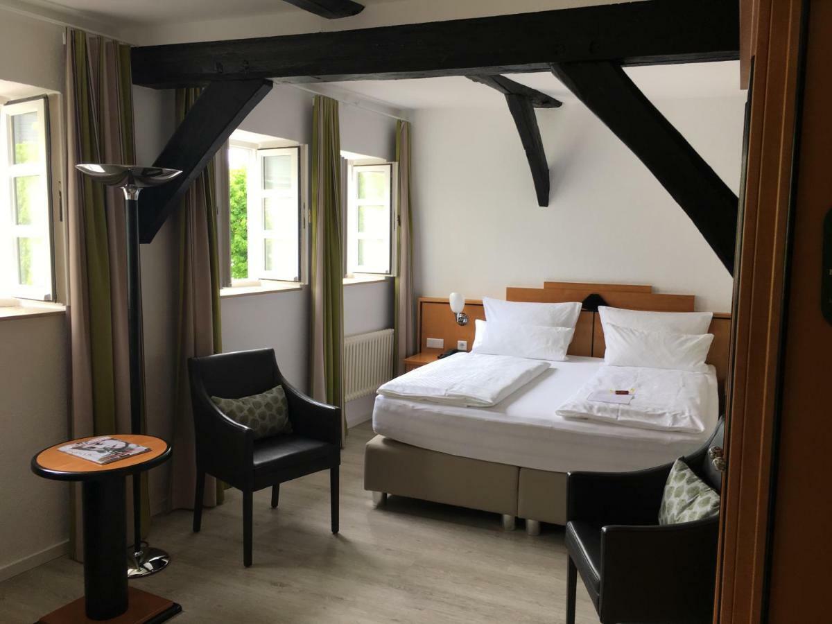 Hotel Alt Warburg Esterno foto